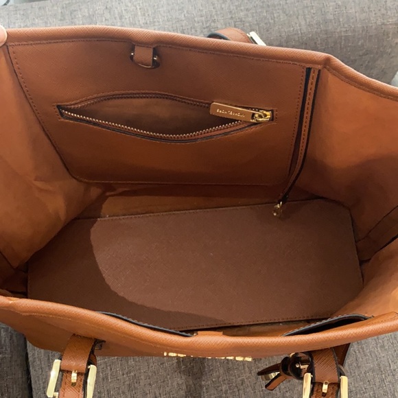 Michael Kors Purse - Picture 3 of 3